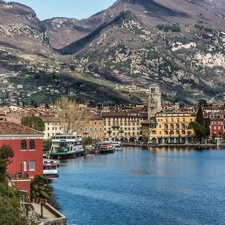 Leon D'oro Aparthotel Riva del Garda